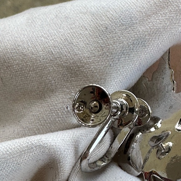 Mikimoto Silver Earrings - Picture 5 of 6